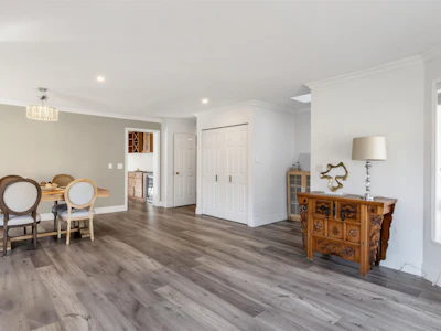 14124 19a Avenue - 5
