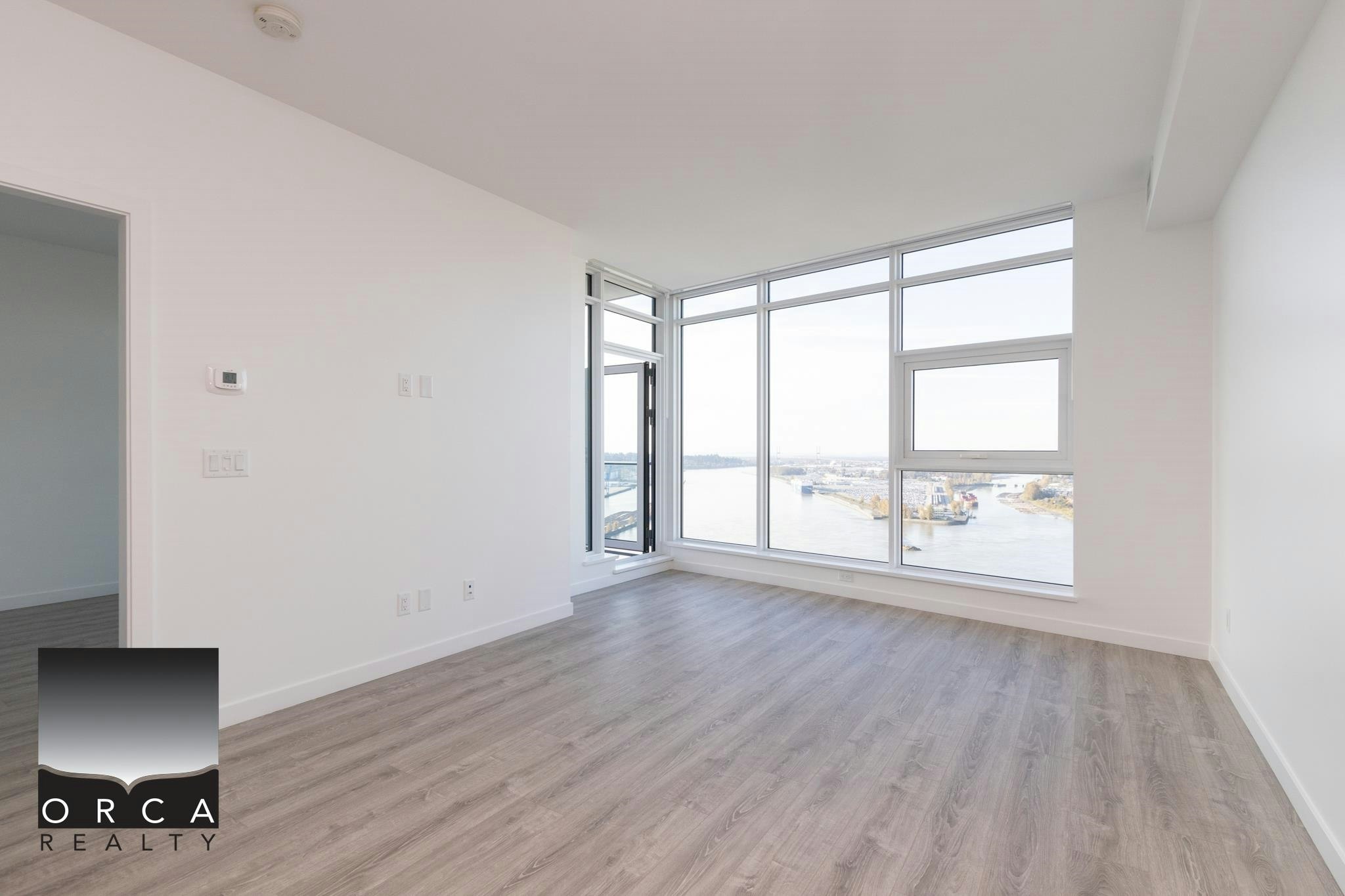 3302-680 Quayside Drive, New Westminster, BC, V3M 6Z6 - 3