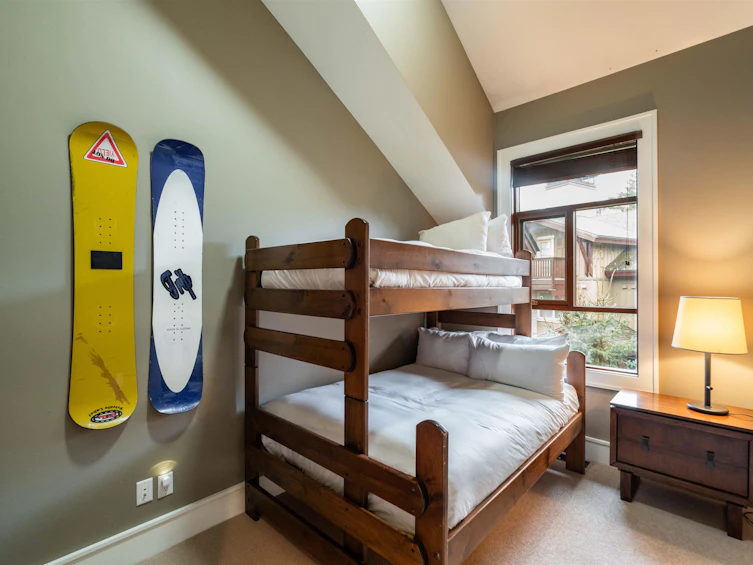 37-7124 Nancy Greene Drive, Whistler, BC, V8E 0W9 - 32