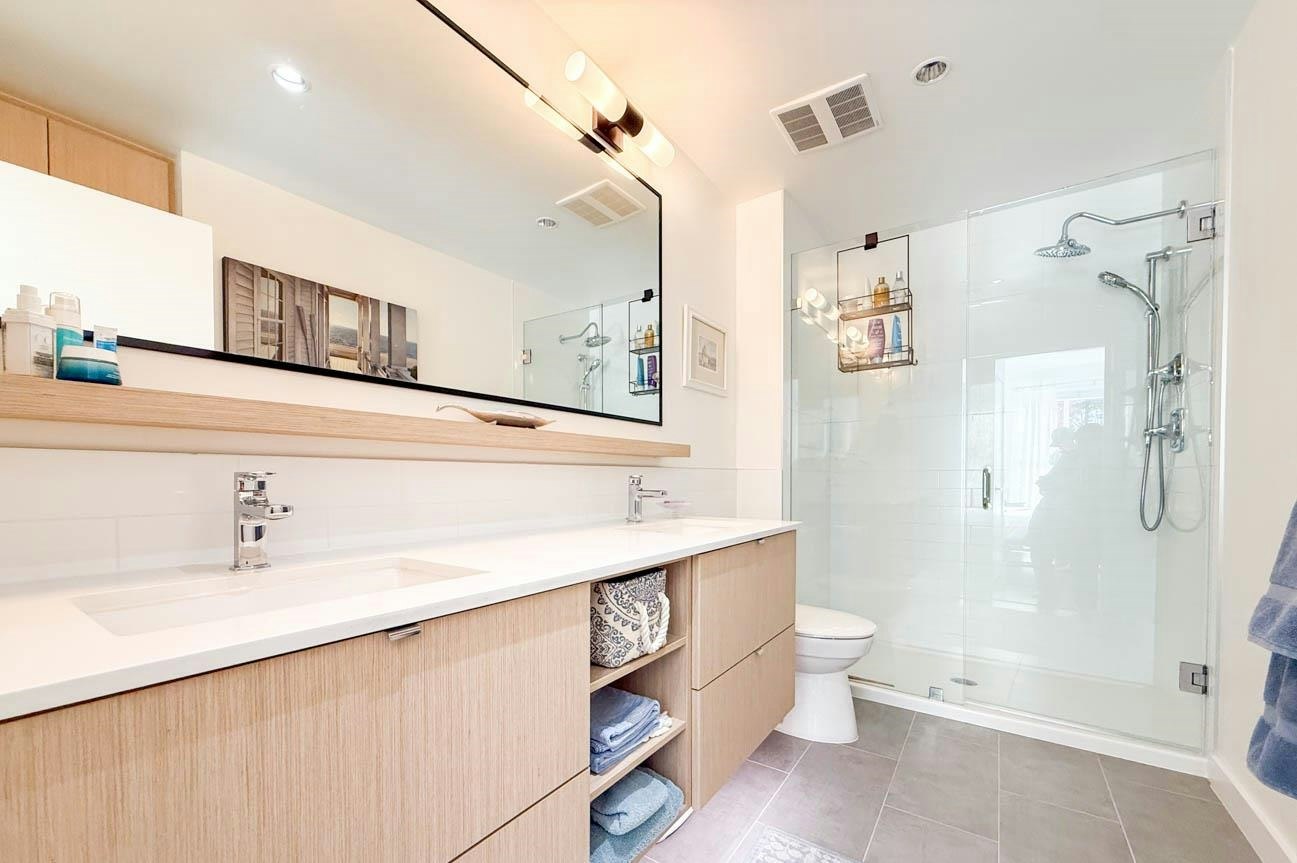 402-3205 Mountain, North Vancouver, BC, V7K 0A3 - 29