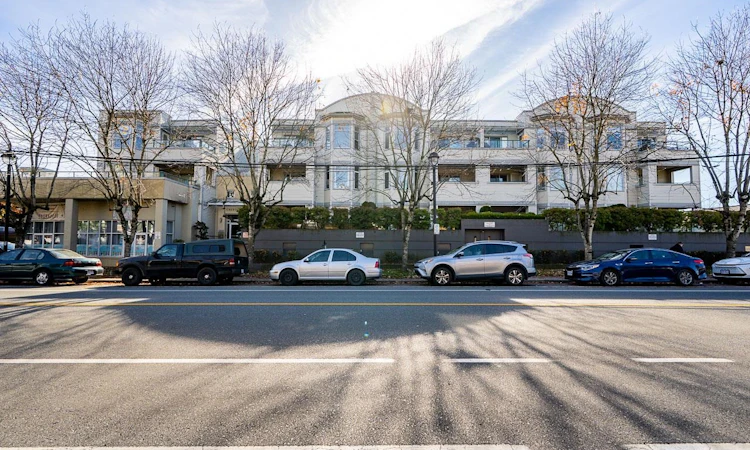 213-20860 56 Avenue