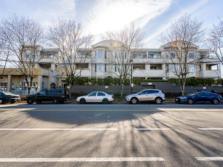 213-20680 56 Avenue, Langley, BC, V3A 3Z1