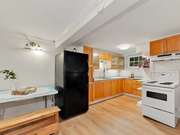 5558 Laurel Street, Burnaby, BC, V5G 1N2 - 27