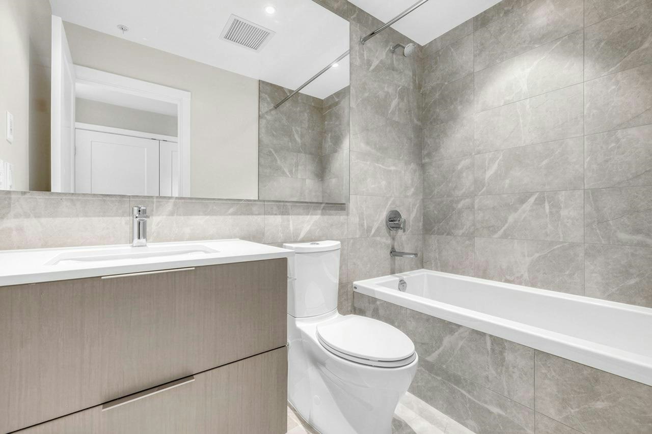 802-6138 Birney Avenue, Vancouver, BC, V6T 1W5 - 10
