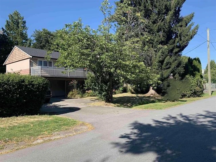7851 Bennett Road, Richmond, BC, V6Y 1N3