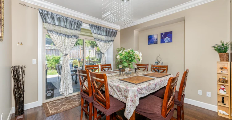 23611 Bryant Drive, Maple Ridge, BC, V4R 0B7 - 12