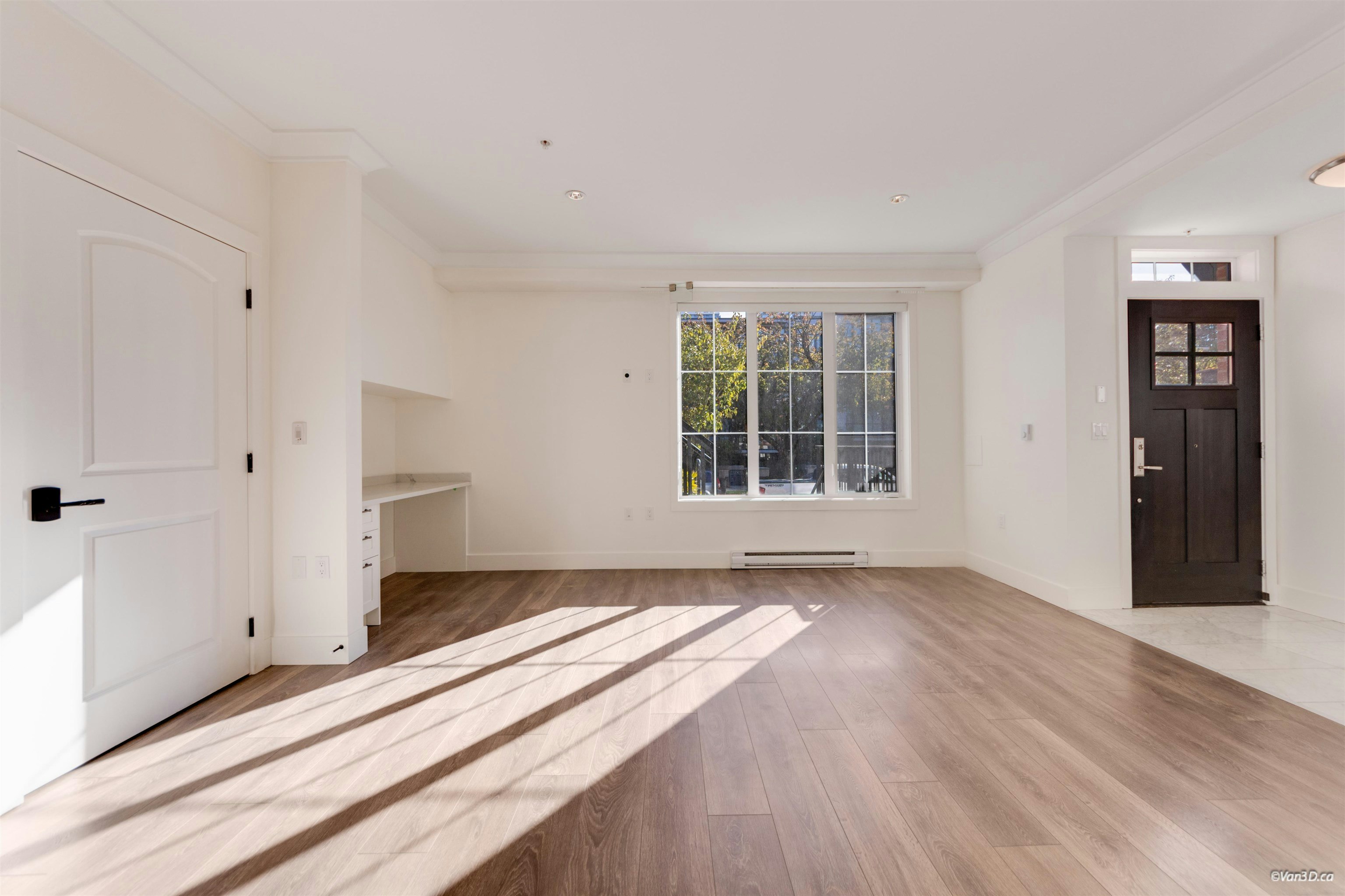 469 W 63 Avenue, Vancouver, BC, V5X 2J3 - 7