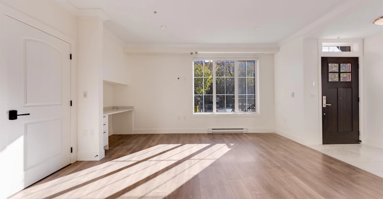 469 W 63 Avenue, Vancouver, BC, V5X 2J3 - 7