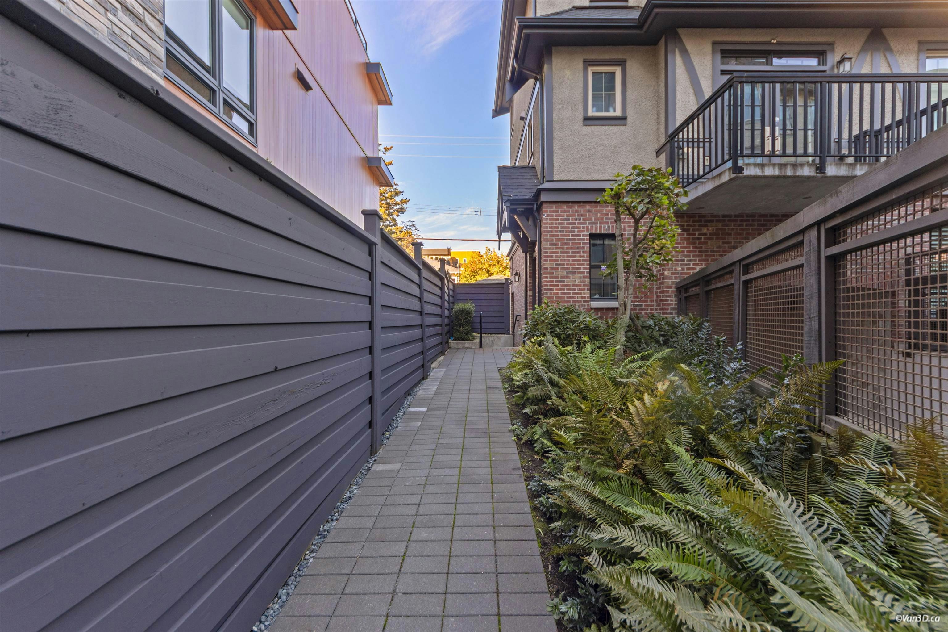469 W 63 Avenue, Vancouver, BC, V5X 2J3 - 33
