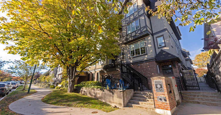 469 W 63 Avenue, Vancouver, BC, V5X 2J3 - 35