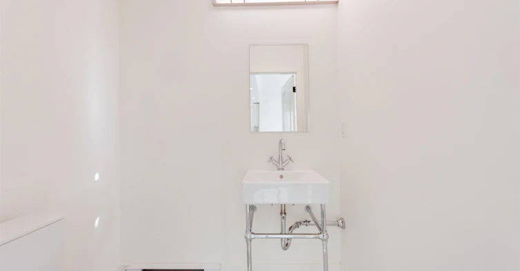 469 W 63 Avenue, Vancouver, BC, V5X 2J3 - 20