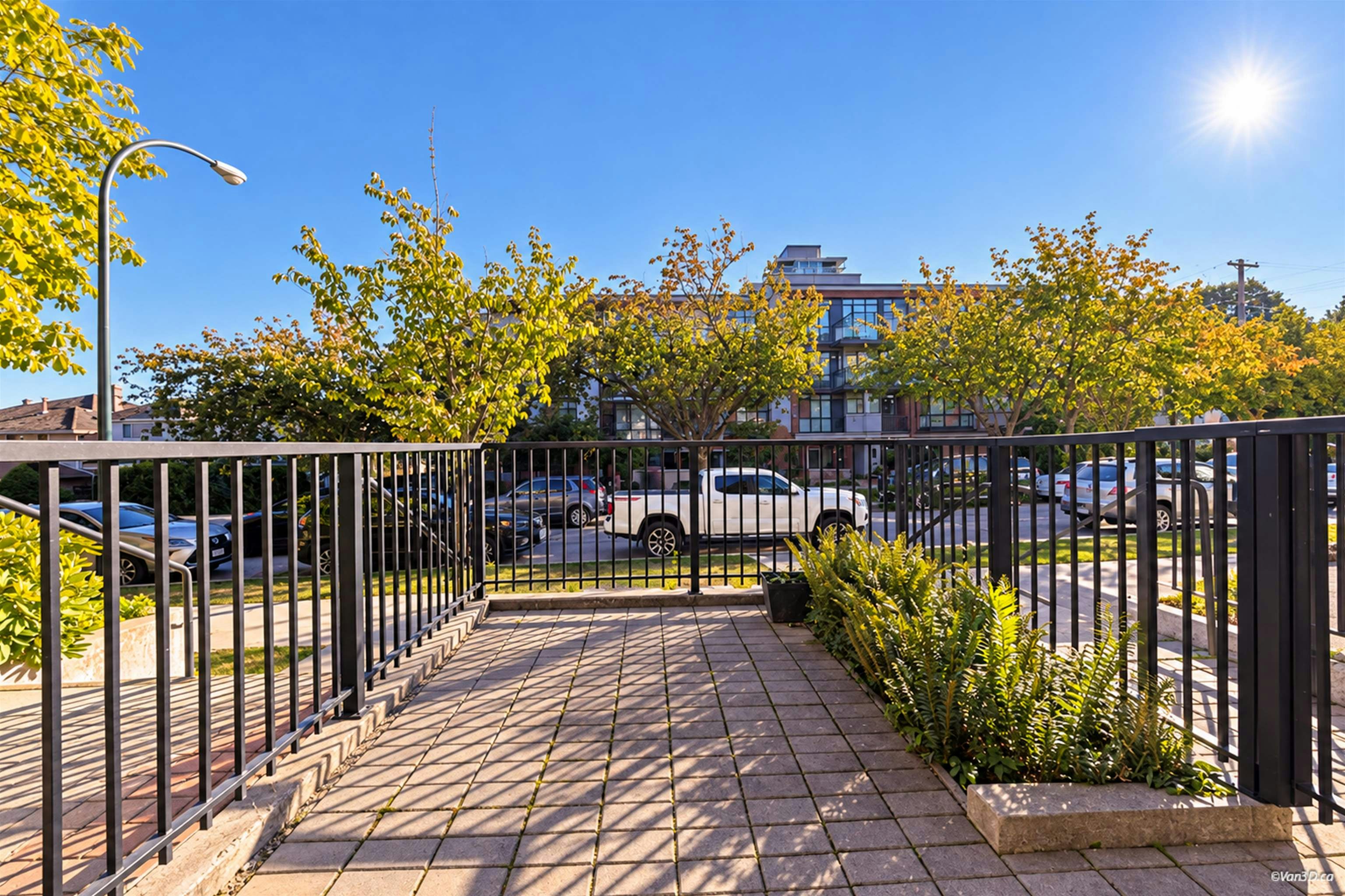 469 W 63 Avenue, Vancouver, BC, V5X 2J3 - 28