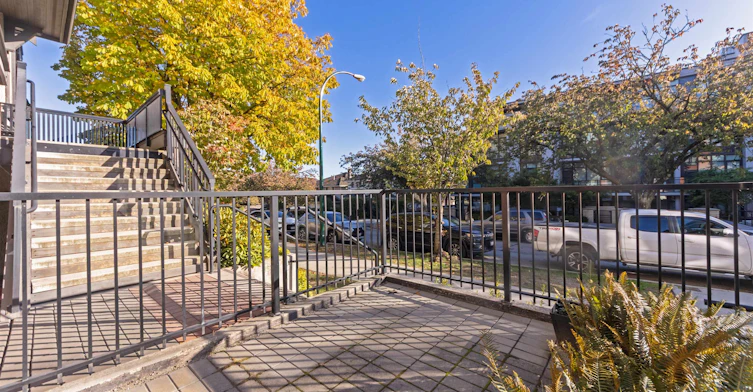 469 W 63 Avenue, Vancouver, BC, V5X 2J3 - 29
