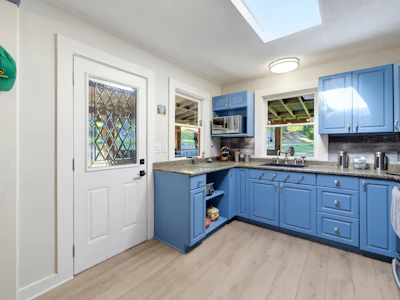 29919 Dewdney Trunk Road - 4