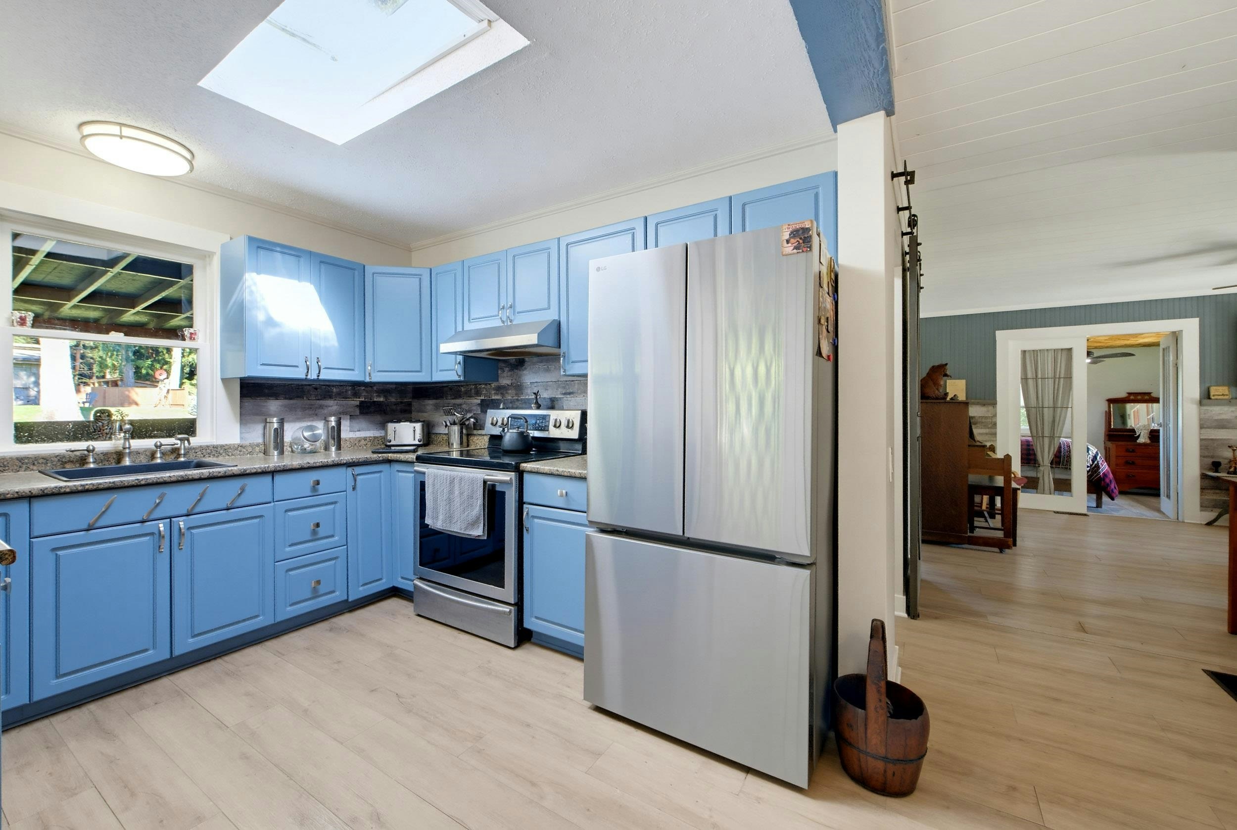 29919 Dewdney Trunk Road - 5