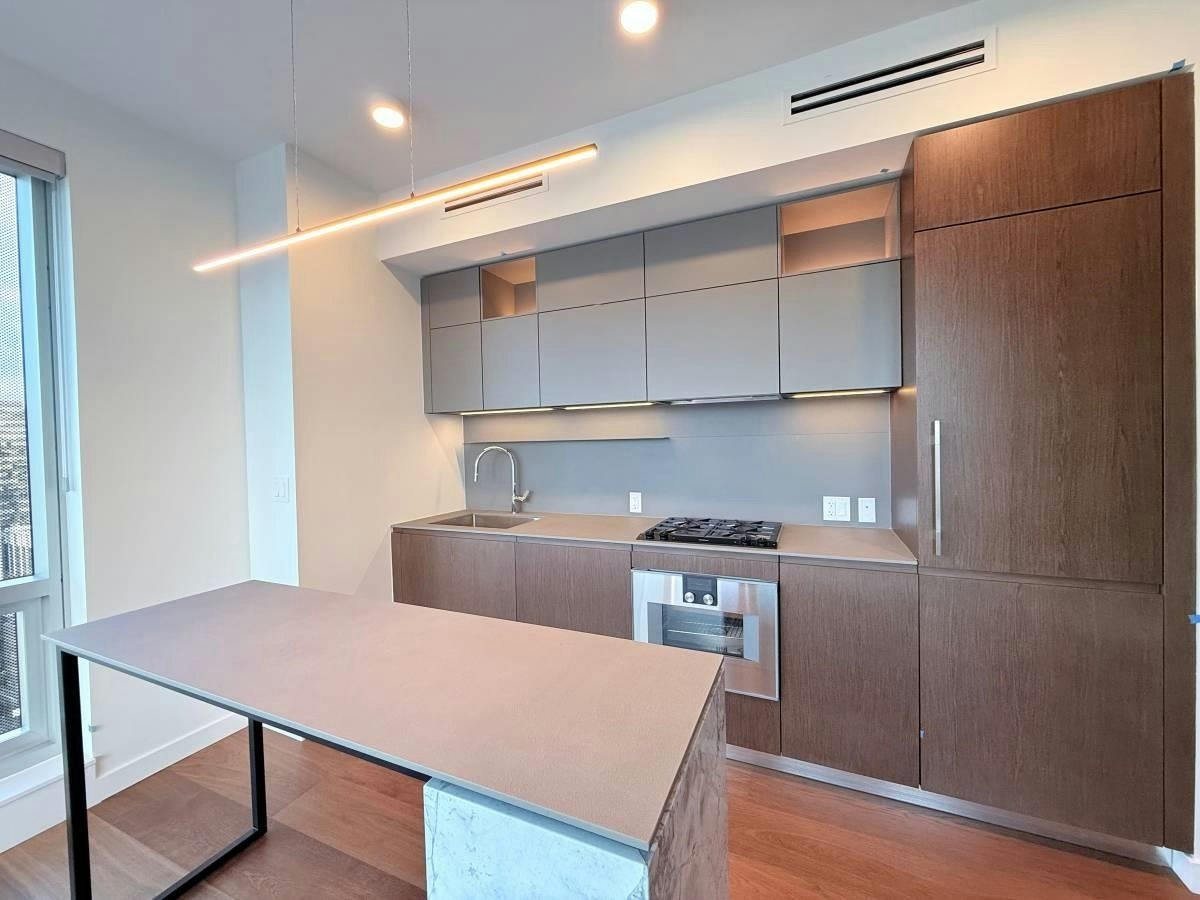 22**-1277 Hornby Street, Vancouver, BC, V6Z 1W4 - 2