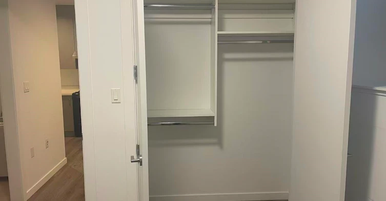1 Bed Suite-5349 Patrick Street, Burnaby, BC, V5J 3B2 - 3