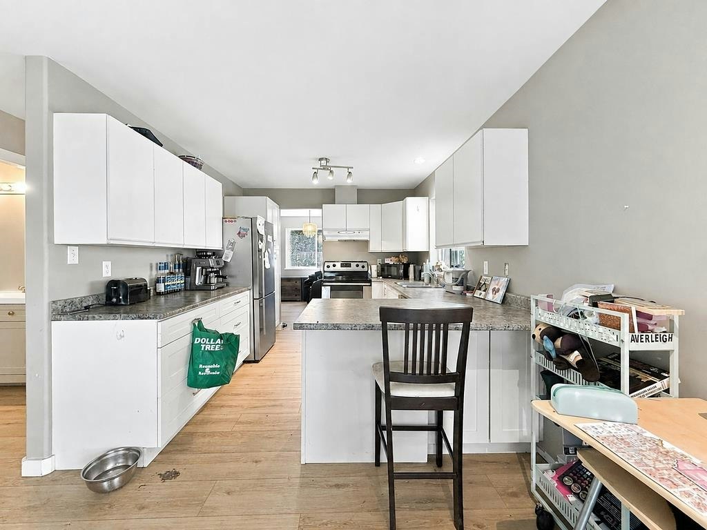 1304 Kearton Road, Gibsons, BC, V0N 1V4 - 13