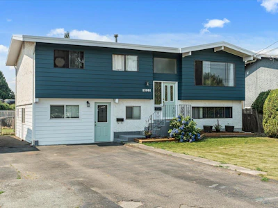 9123 Armitage Street - 4