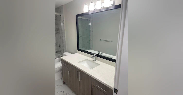 20586 72nd Avenue, Langley, BC, V2Y 3C3 - 4