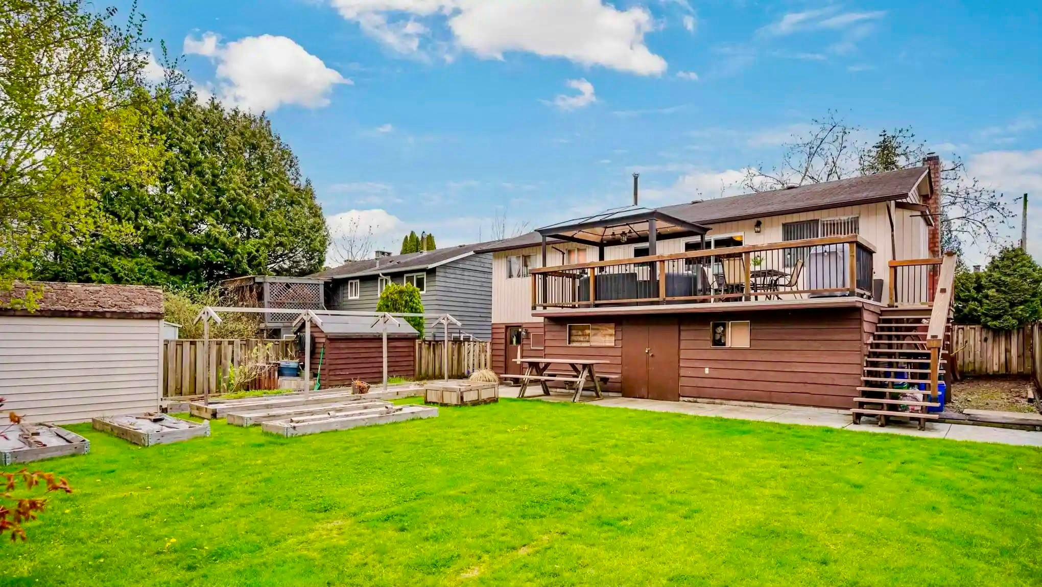 Main-19741 54a Avenue, Langley, BC, V3A 3W4 - 23
