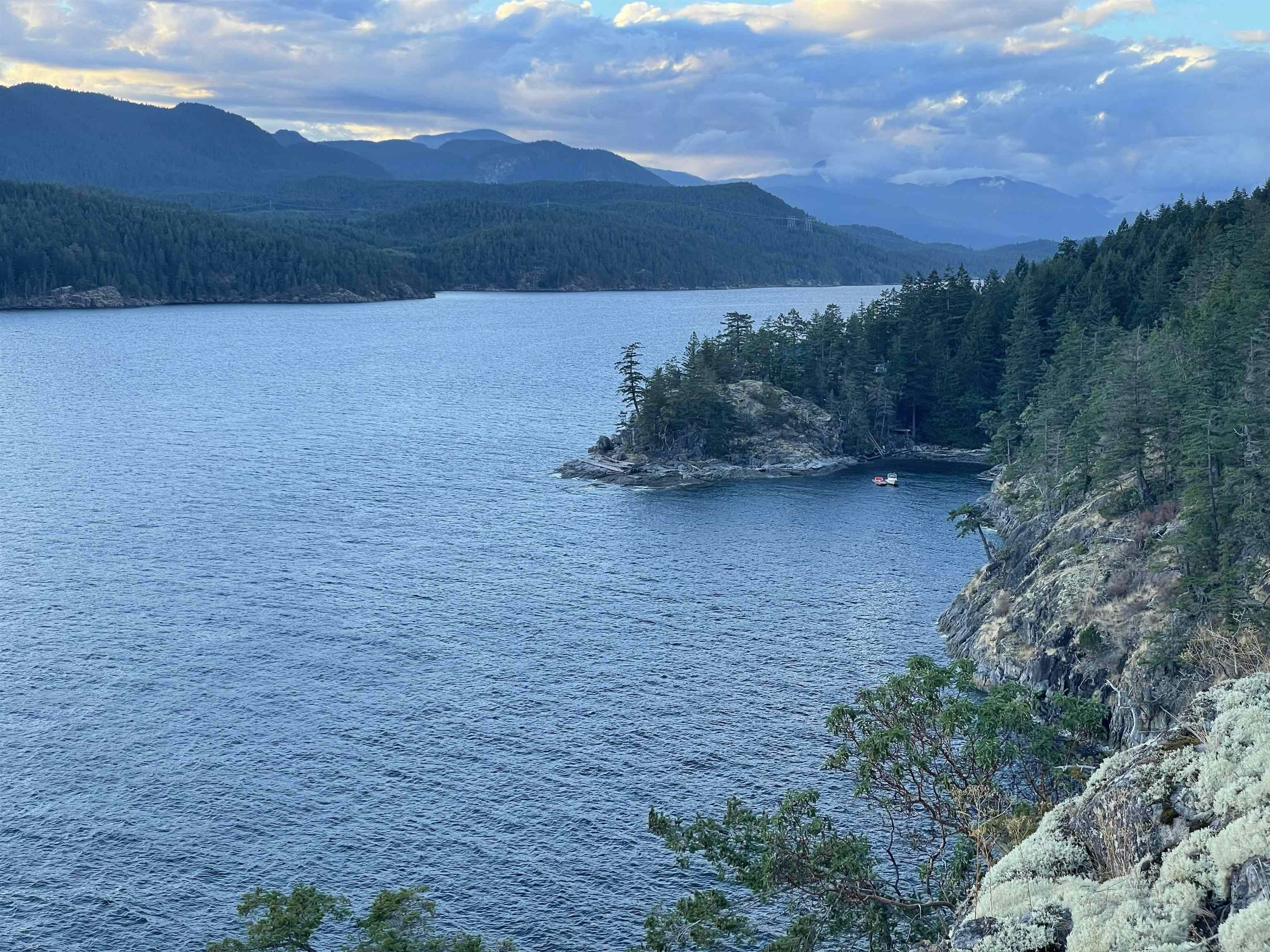 DL 2557 Agamemnon Channel, Pender Harbour Egmont, BC, V0N 2H0 - 20