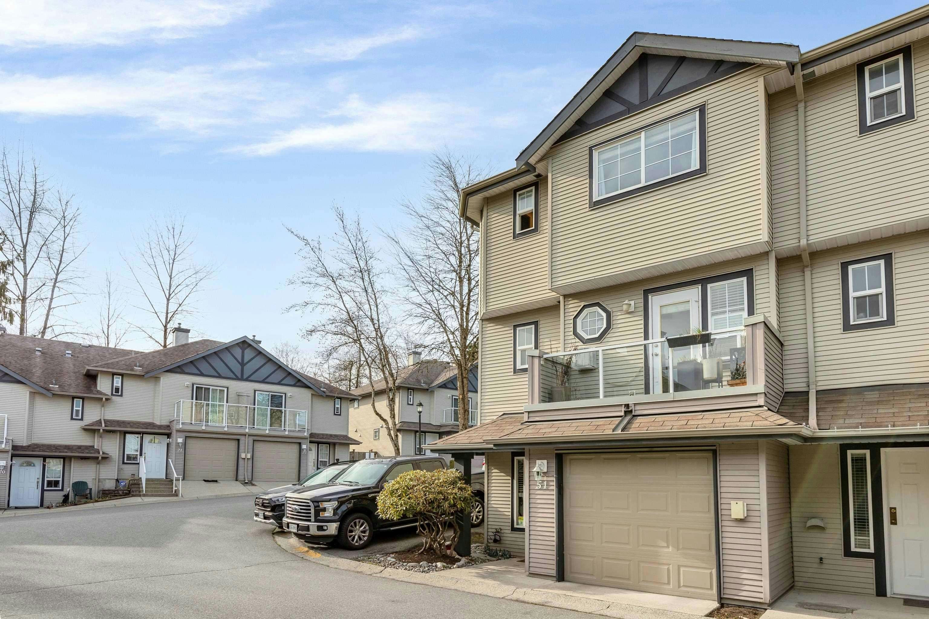 51-11229 232 Street, Maple Ridge, BC, V2X 2N4 - 2