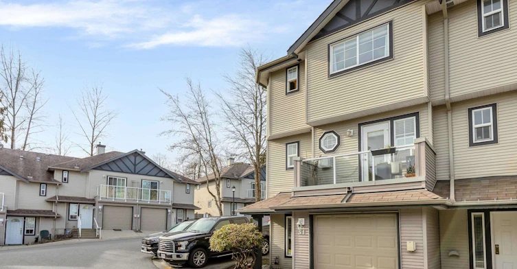51-11229 232 Street, Maple Ridge, BC, V2X 2N4 - 2