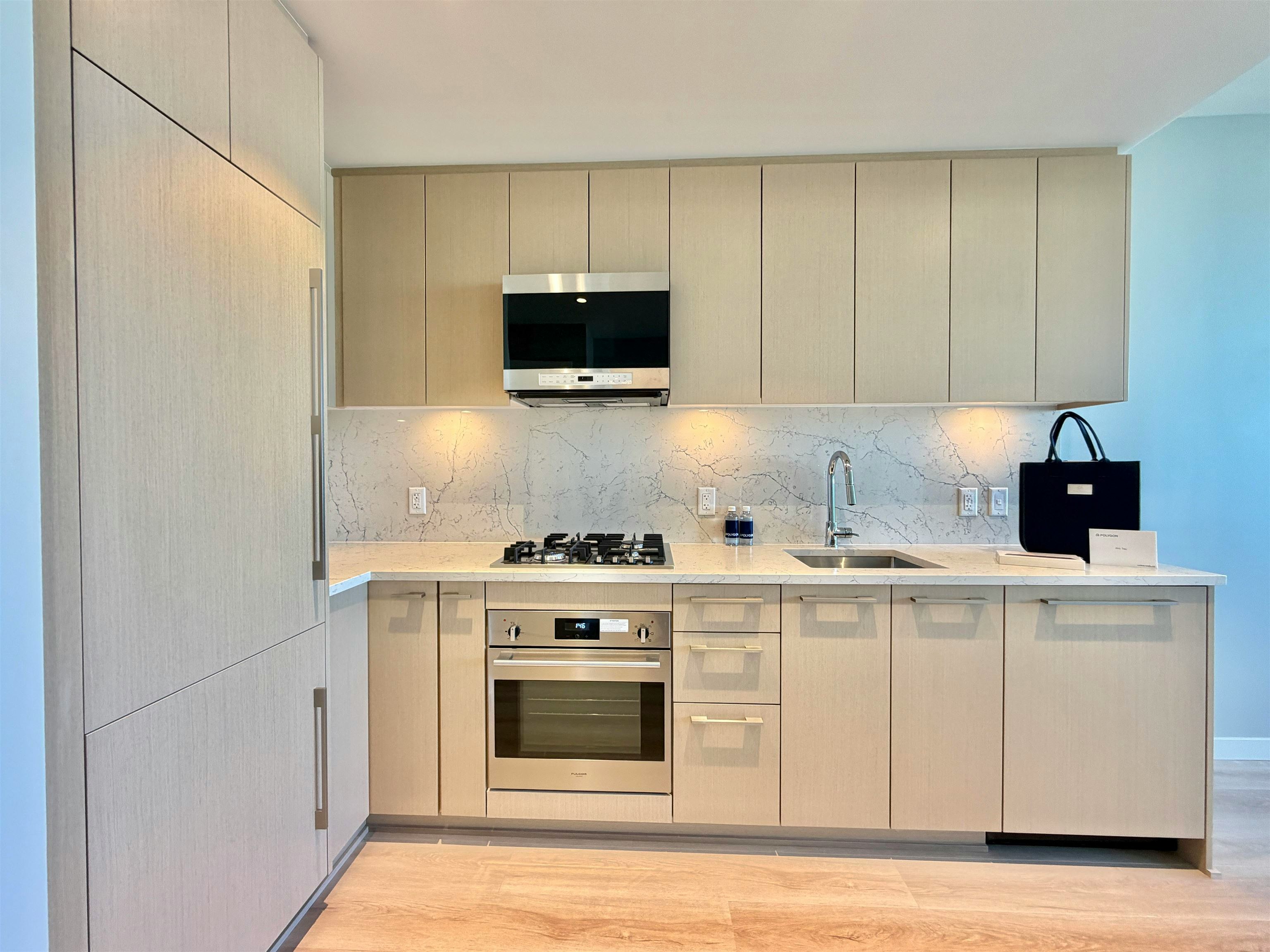 1705-5938 Olive Avenue, Burnaby, BC, V5H 0M6 - 9