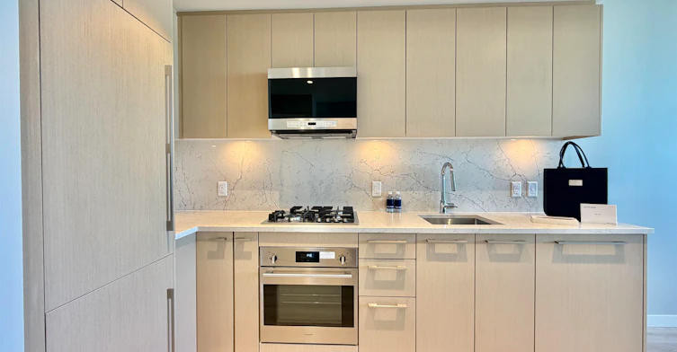1705-5938 Olive Avenue, Burnaby, BC, V5H 0M6 - 9
