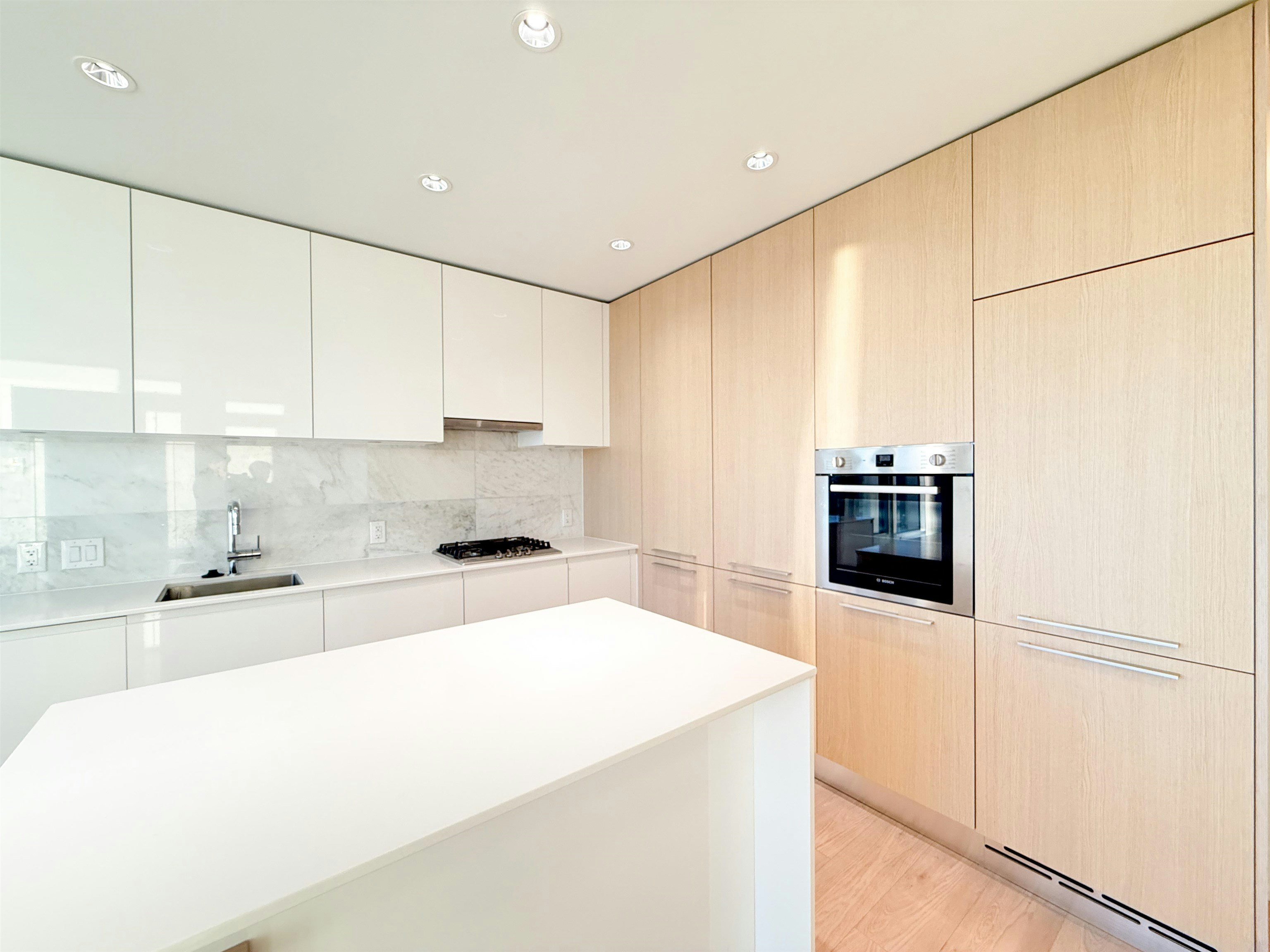 5007-4510 Halifax Street, Burnaby, BC, V5C 0K4 - 2
