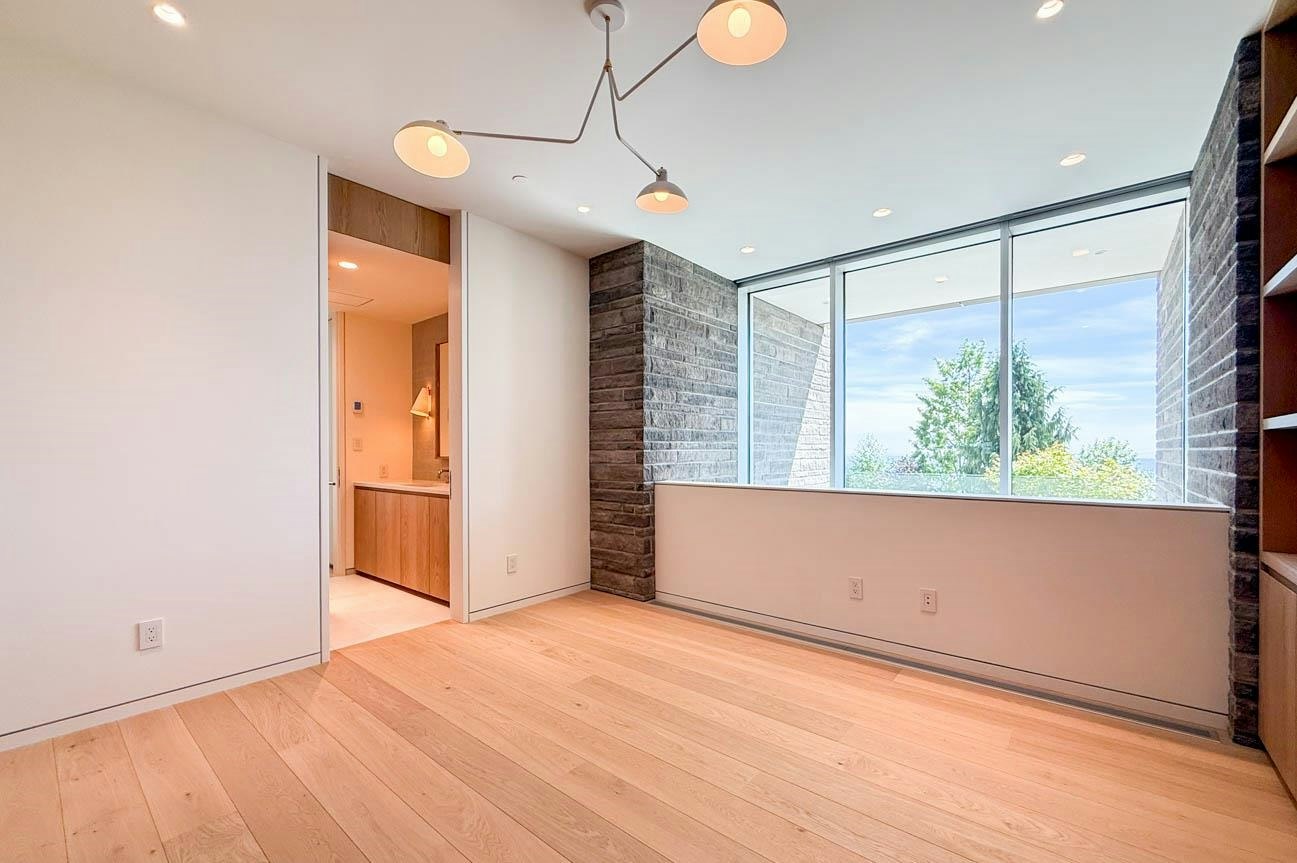 2390 Westhill Drive, West Vancouver, BC, V7S 2Z5 - 8