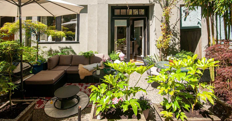 1375 Laburnum Street, Vancouver, BC, V6J 3W4 - 2