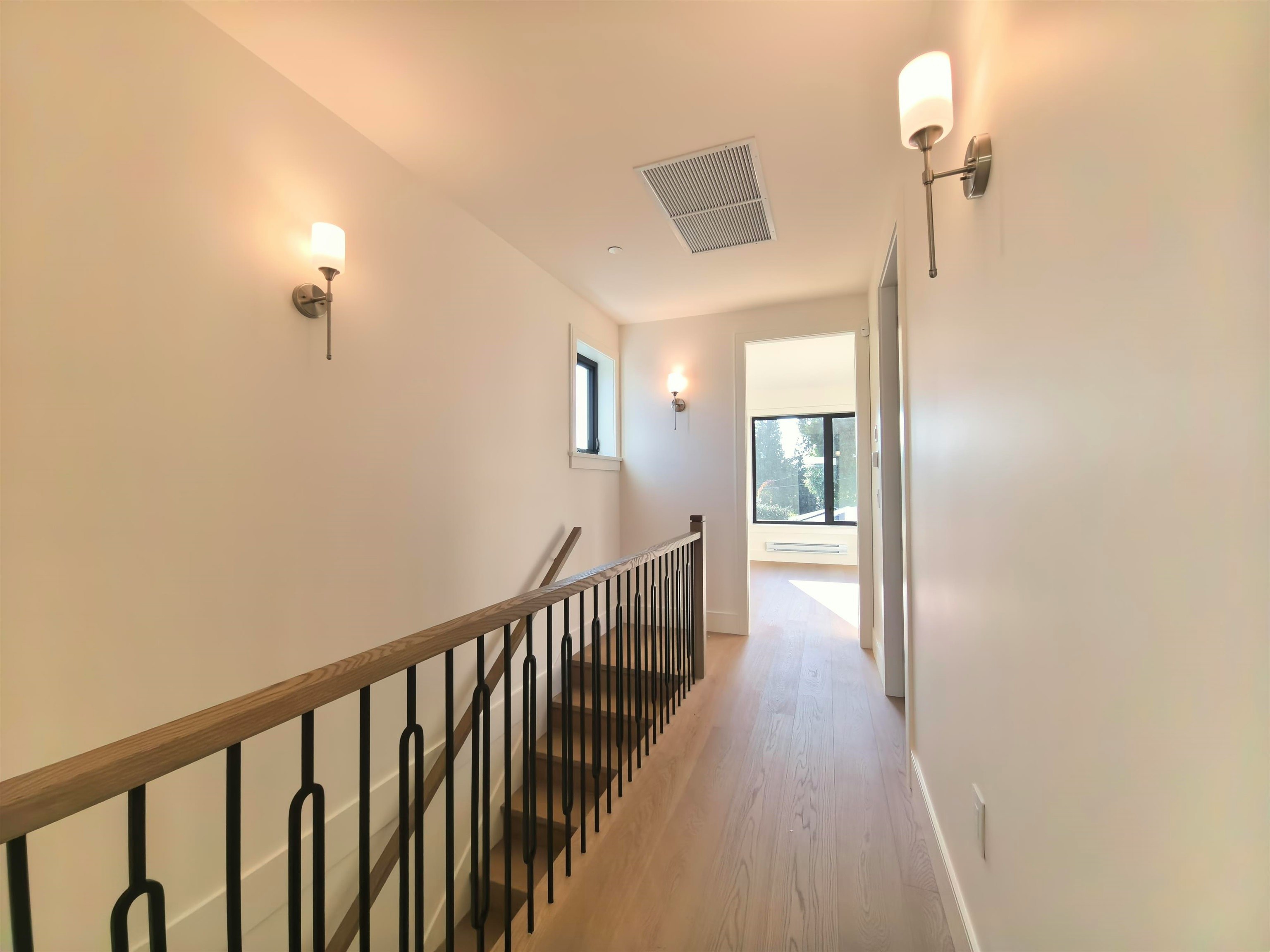 3000 West 44th Avenue, Vancouver, BC, V6N 3K5 - 8