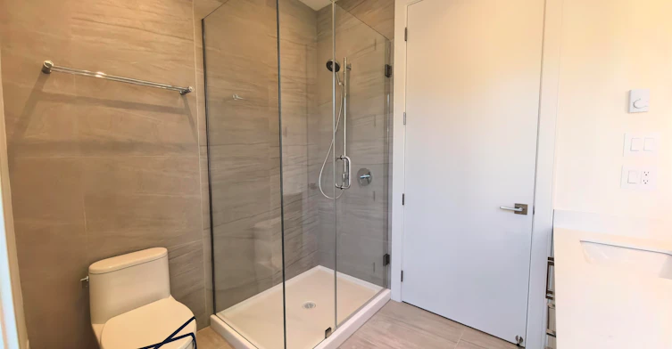 3000 West 44th Avenue, Vancouver, BC, V6N 3K5 - 15