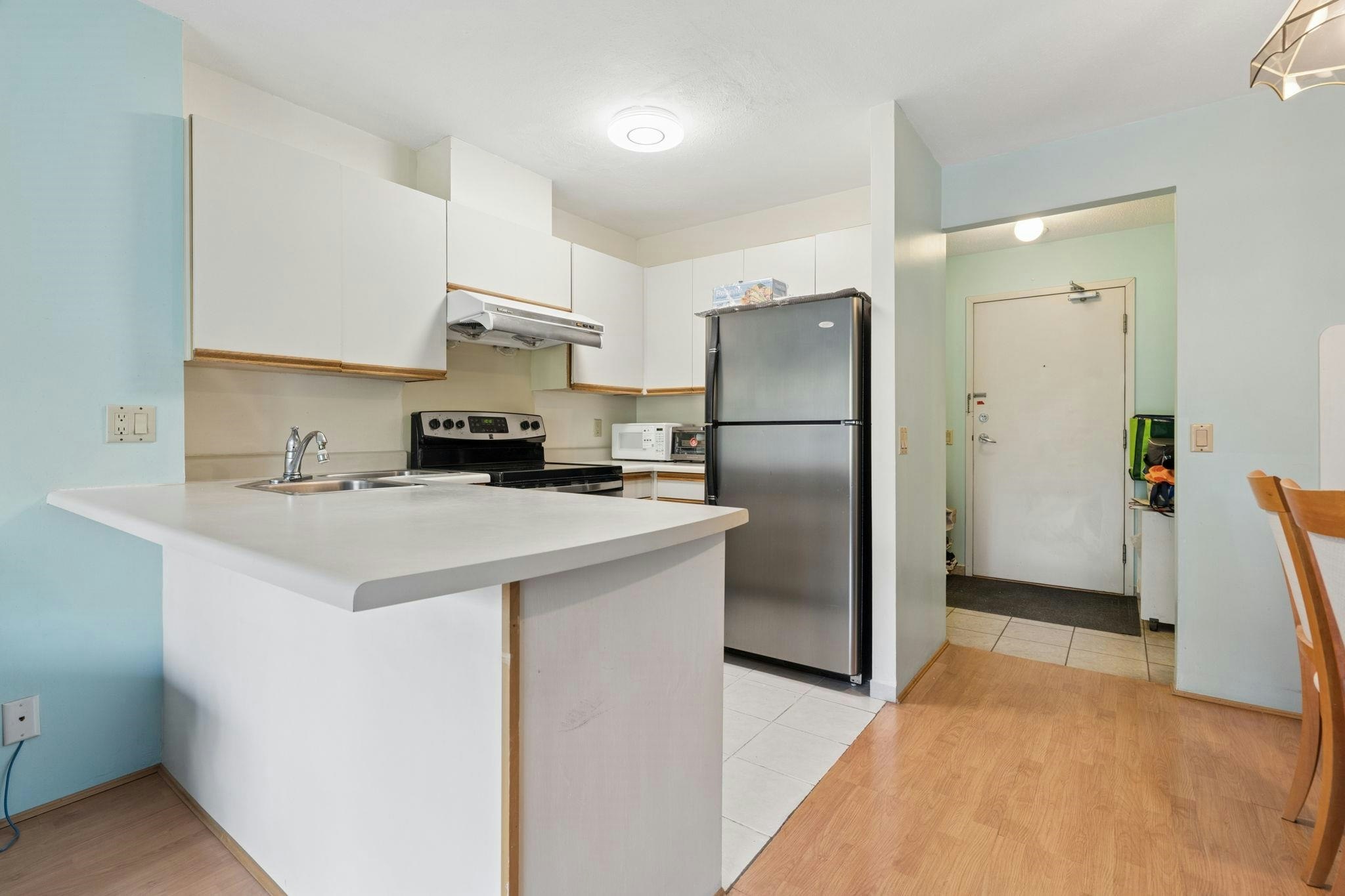 407-3970 Carrigan Court - 3