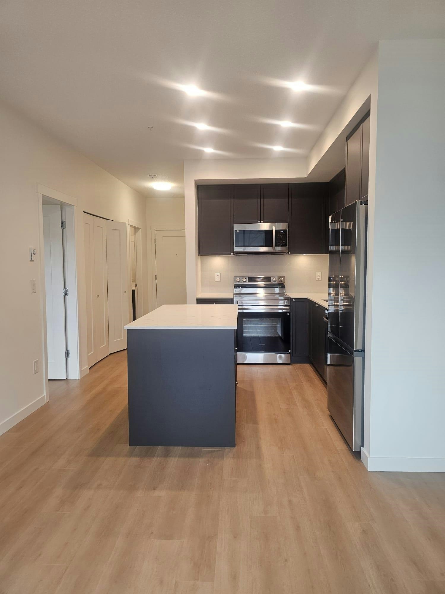 316-15730 Fraser Highway, Surrey, BC, V4N 0Y6 - 4