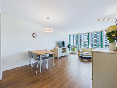 1705-5833 Wilson Avenue - 4