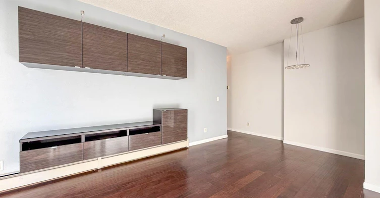 304-827 W 16th, North Vancouver, BC, V7P 1R2 - 13