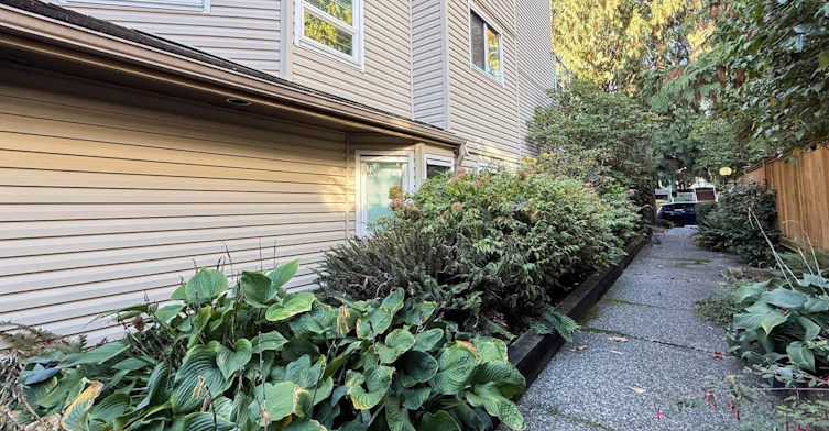 304-827 W 16th, North Vancouver, BC, V7P 1R2 - 5