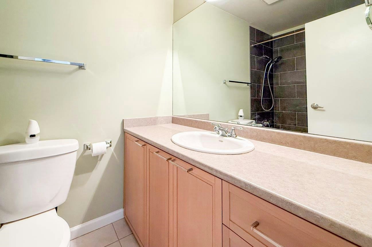 304-827 W 16th, North Vancouver, BC, V7P 1R2 - 25