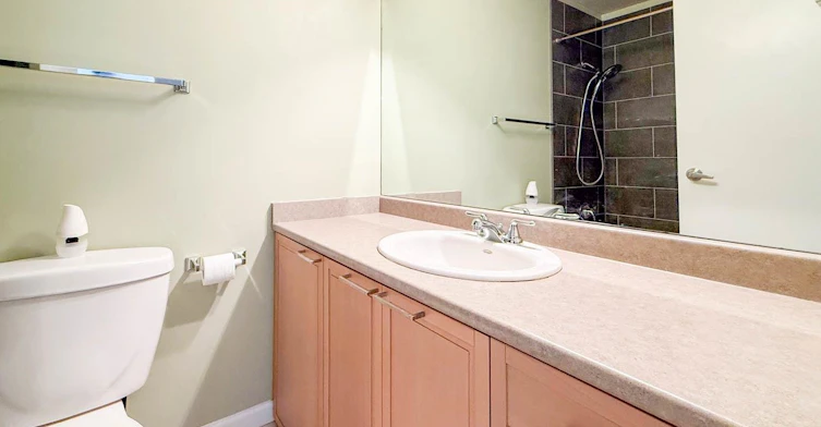 304-827 W 16th, North Vancouver, BC, V7P 1R2 - 25