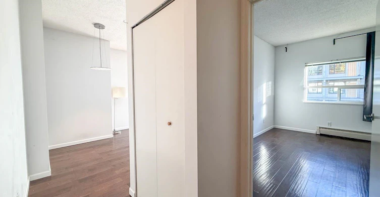 304-827 W 16th, North Vancouver, BC, V7P 1R2 - 8