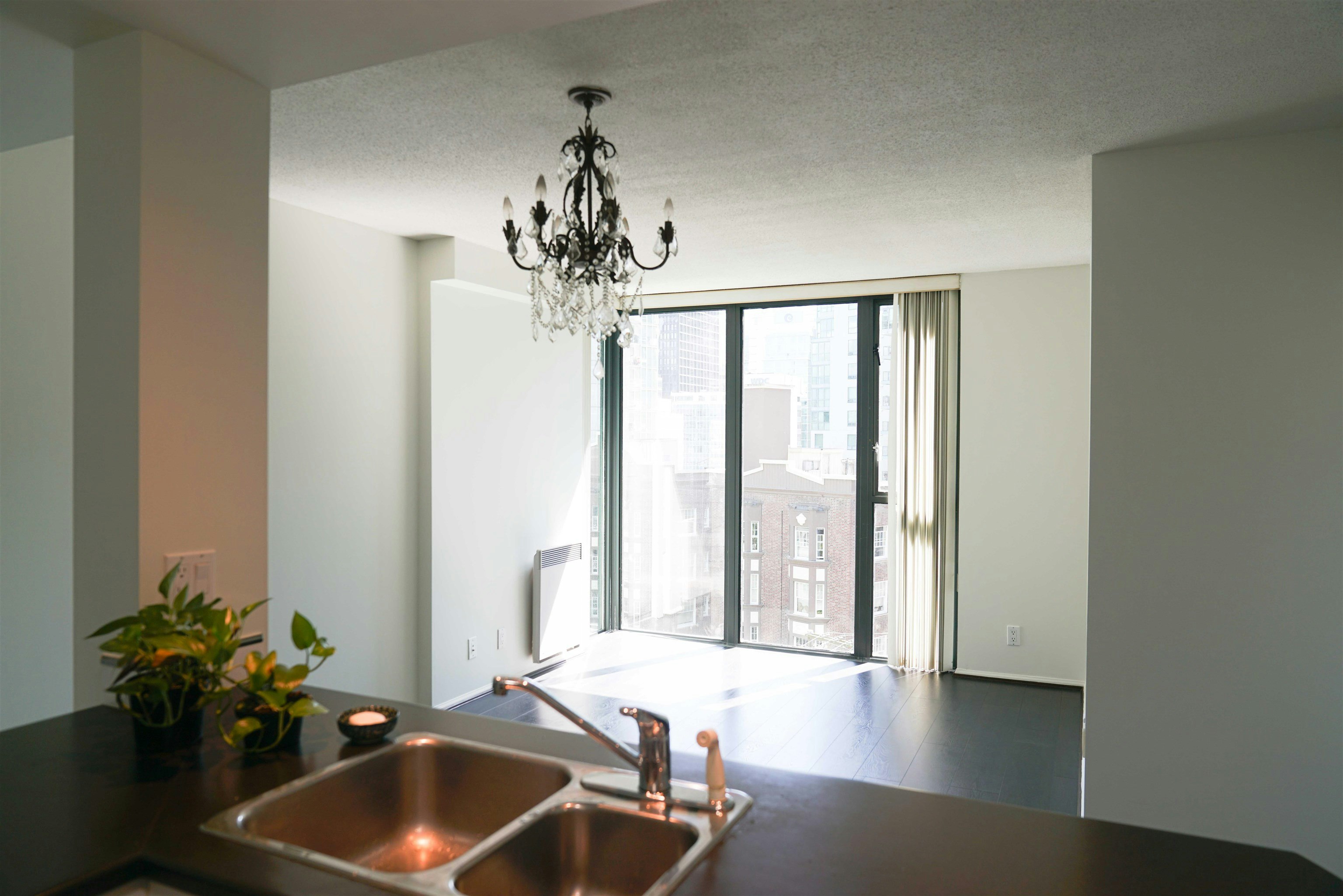 8xx-1331 W Georgia Street, Vancouver, BC, V6E 4P1 - 4