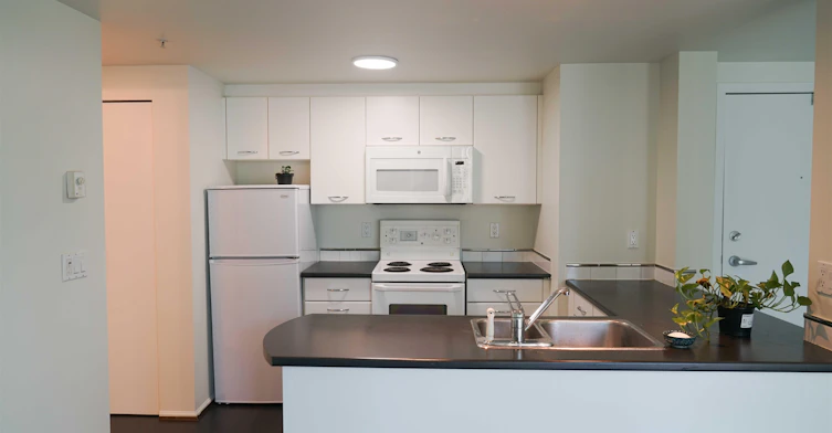 8xx-1331 W Georgia Street, Vancouver, BC, V6E 4P1 - 6