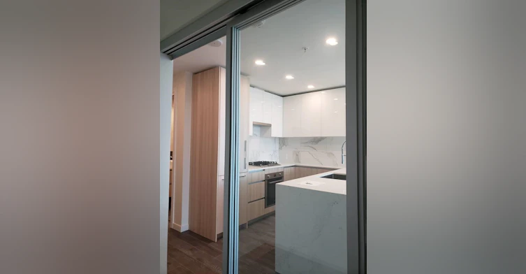 2602-5333 Goring Street, Burnaby, BC, V5B 0B6 - 12