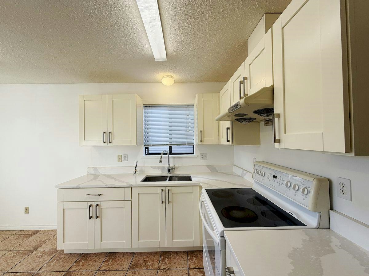  48xx Princeton Ave Richmond, Richmond, BC, V7E 4N8 - 4