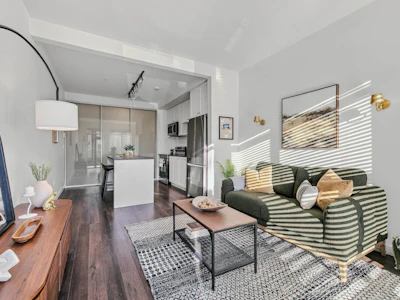 129-8509 158 Street - 5