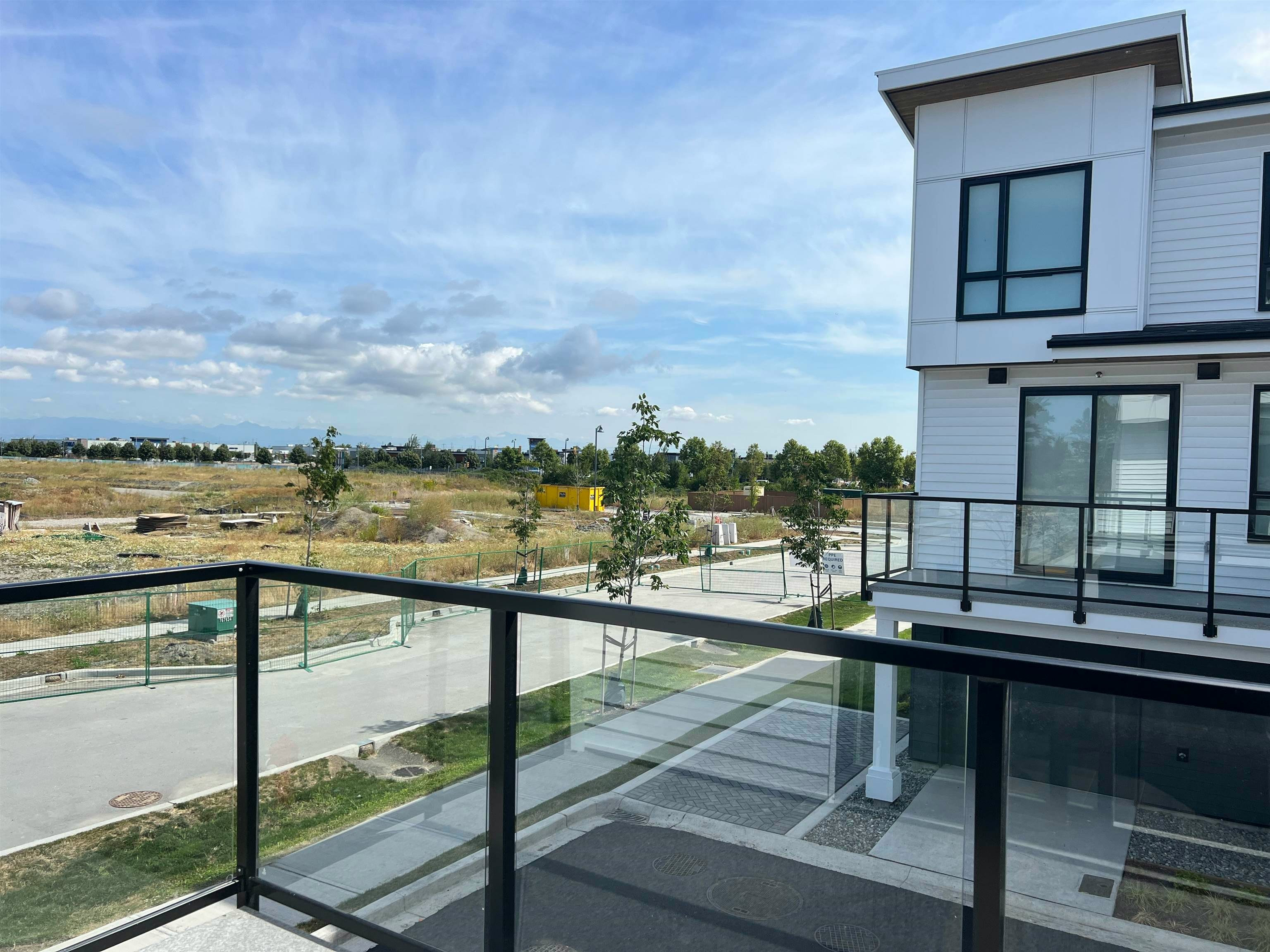 10-4745 Spruce Way, Delta, BC, V4M 0E8
