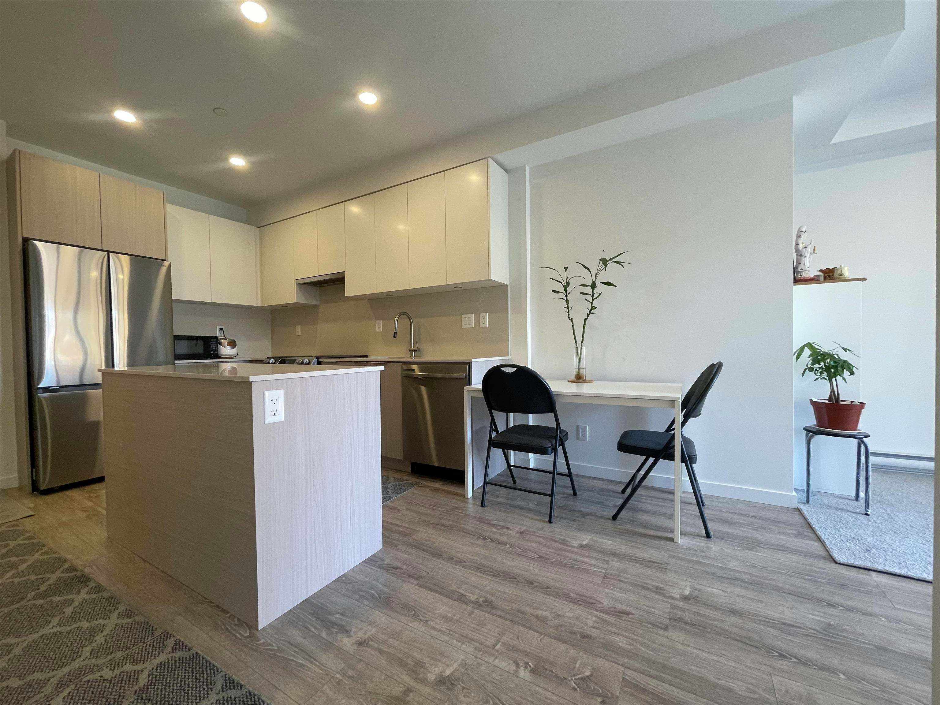 529-13968 Laurel Drive, Surrey, BC, V3T 1A8 - 20